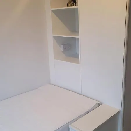Ali's Place